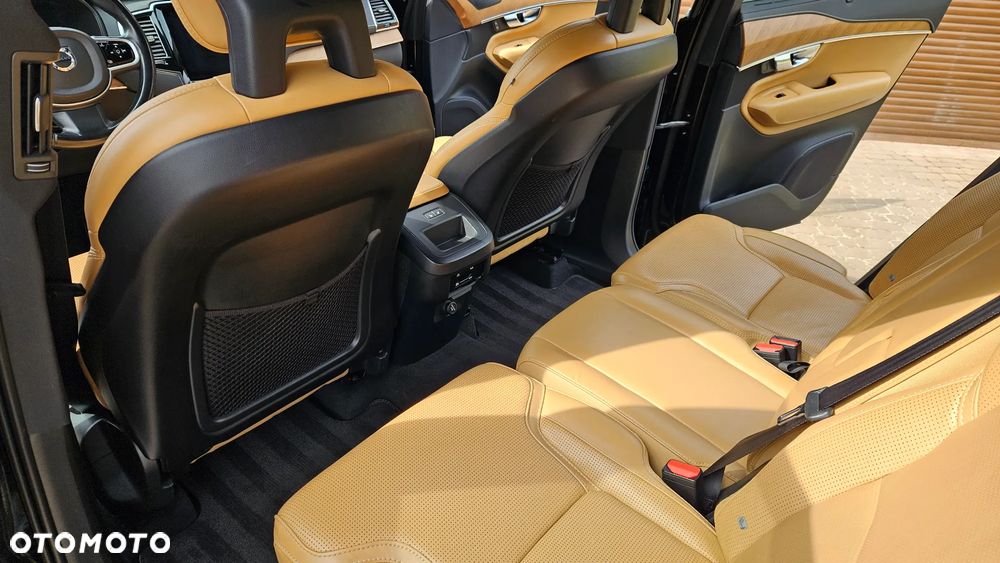 Volvo XC 90 B5 D AWD Inscription 7os - 28