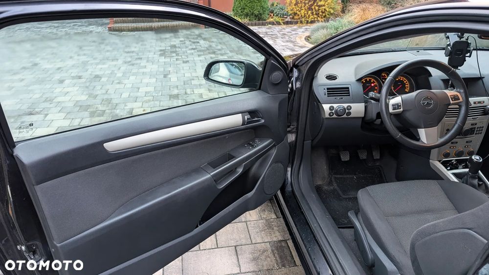 Opel Astra 1.8 Cosmo - 16