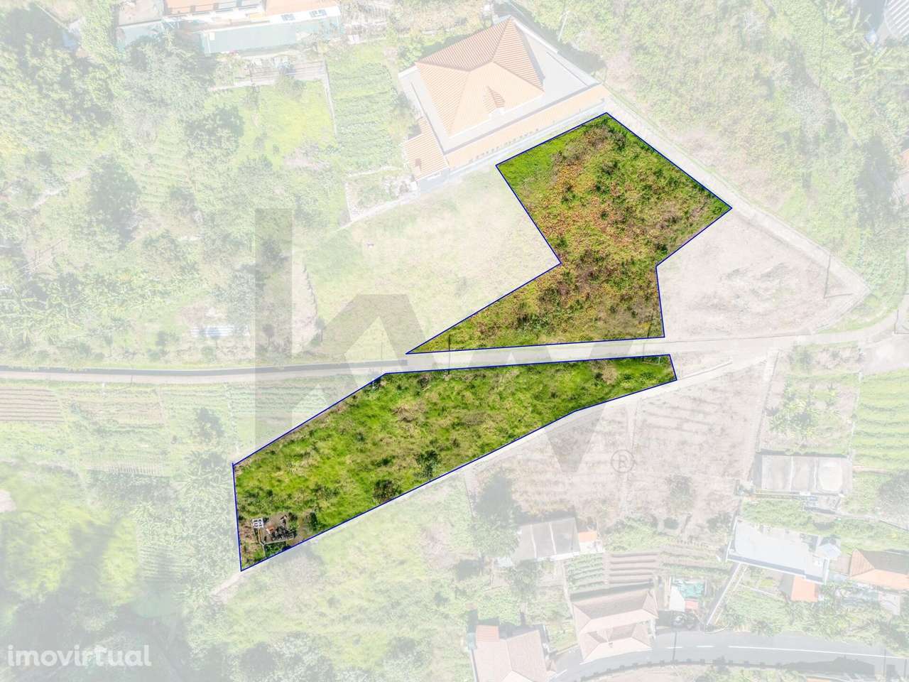 Oportunidade Única: Terreno com Construção em Curso e Vista Deslumbran - Grande imagem: 5/23