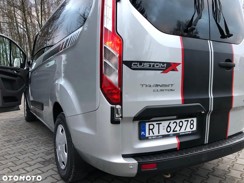 Ford Transit Custom 290 L2H1 Ambiente - 11