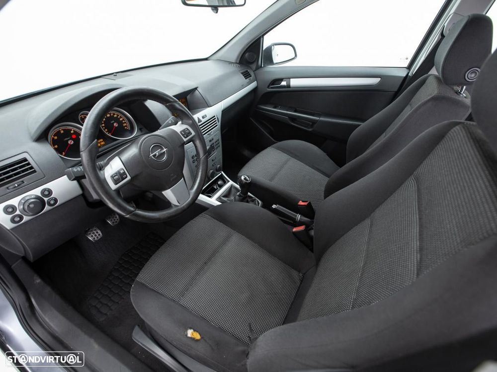 Opel Astra Sports Tourer - 7