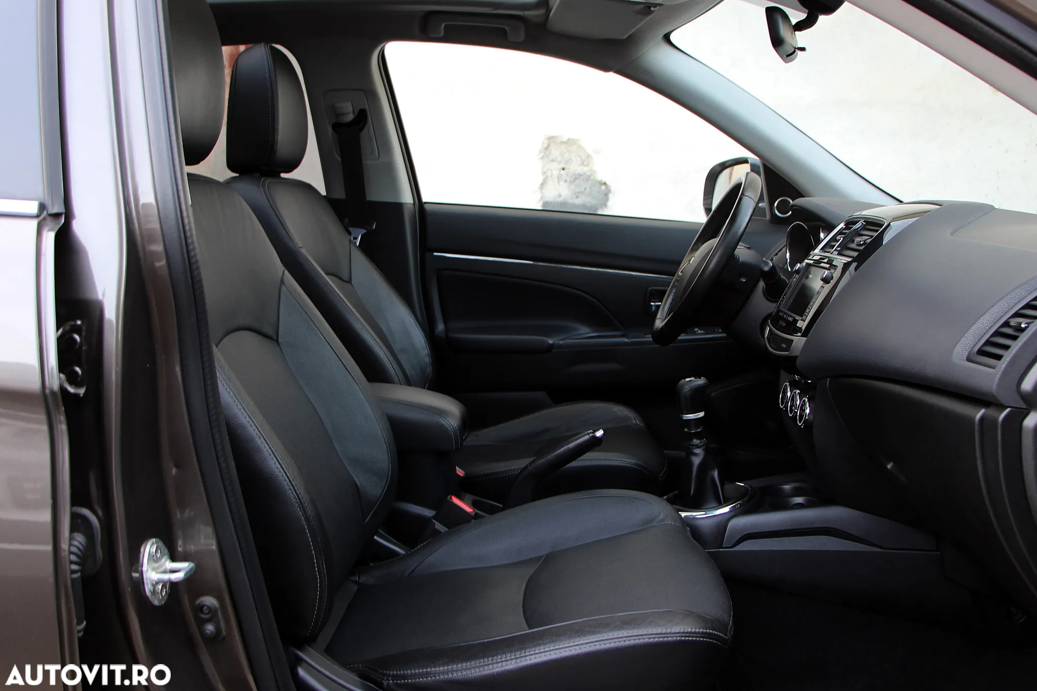 Mitsubishi ASX 1.8 DI-D 2WD Instyle - 8