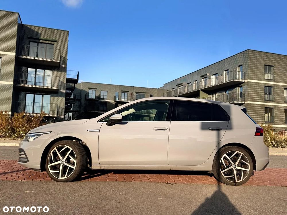 Volkswagen Golf - 12