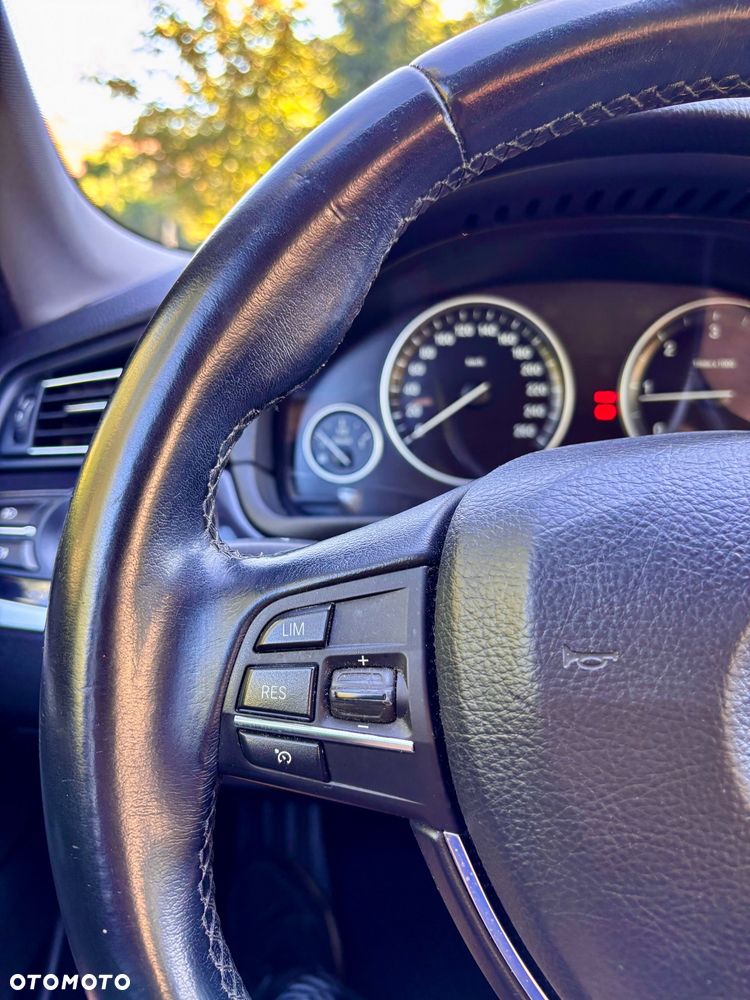 BMW Seria 5 520d - 20