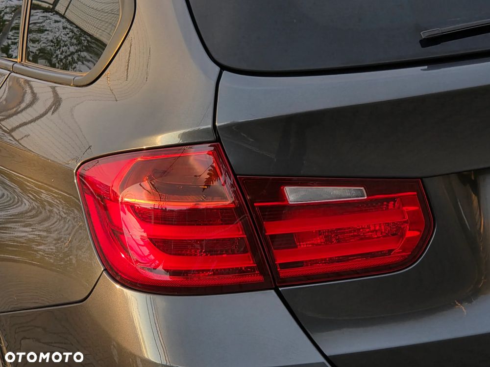 BMW Seria 3 320d Blue Performance Modern Line - 39