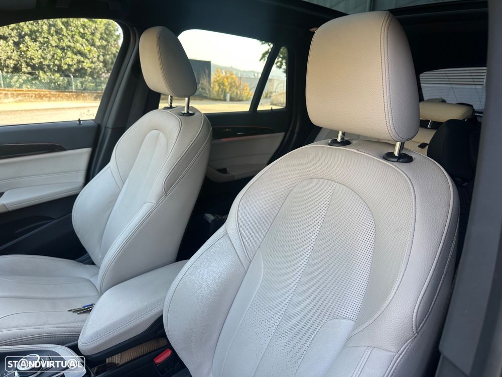 BMW X1 - 15