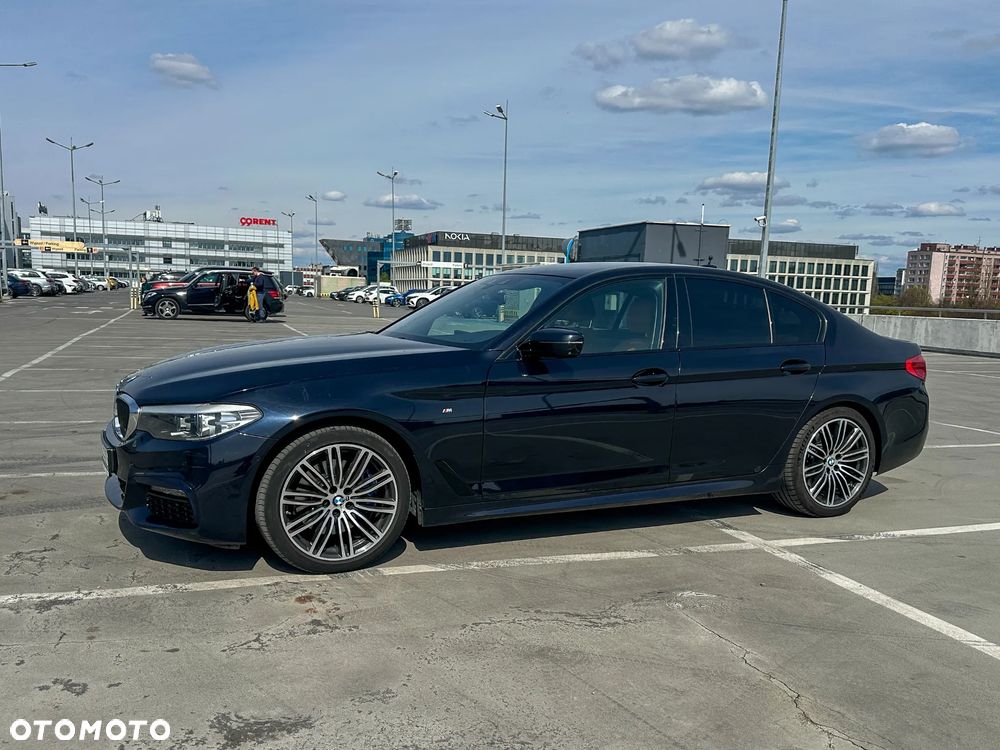 BMW Seria 5 530d xDrive M Sport sport - 13