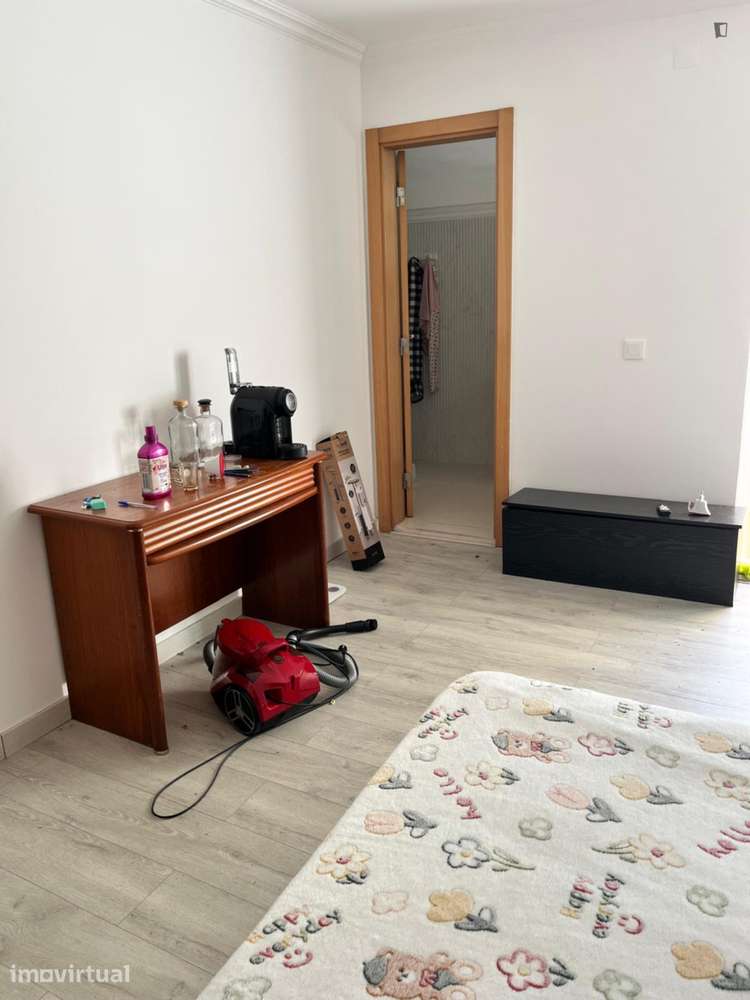 Casa com 2 quartos - localizado em Barreiro Setubal - Grande imagem: 2/15