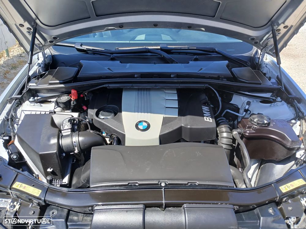 BMW 318 d DPF Edition Sport - 24