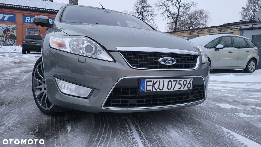 Ford Mondeo 2.5 Black Magic - 1