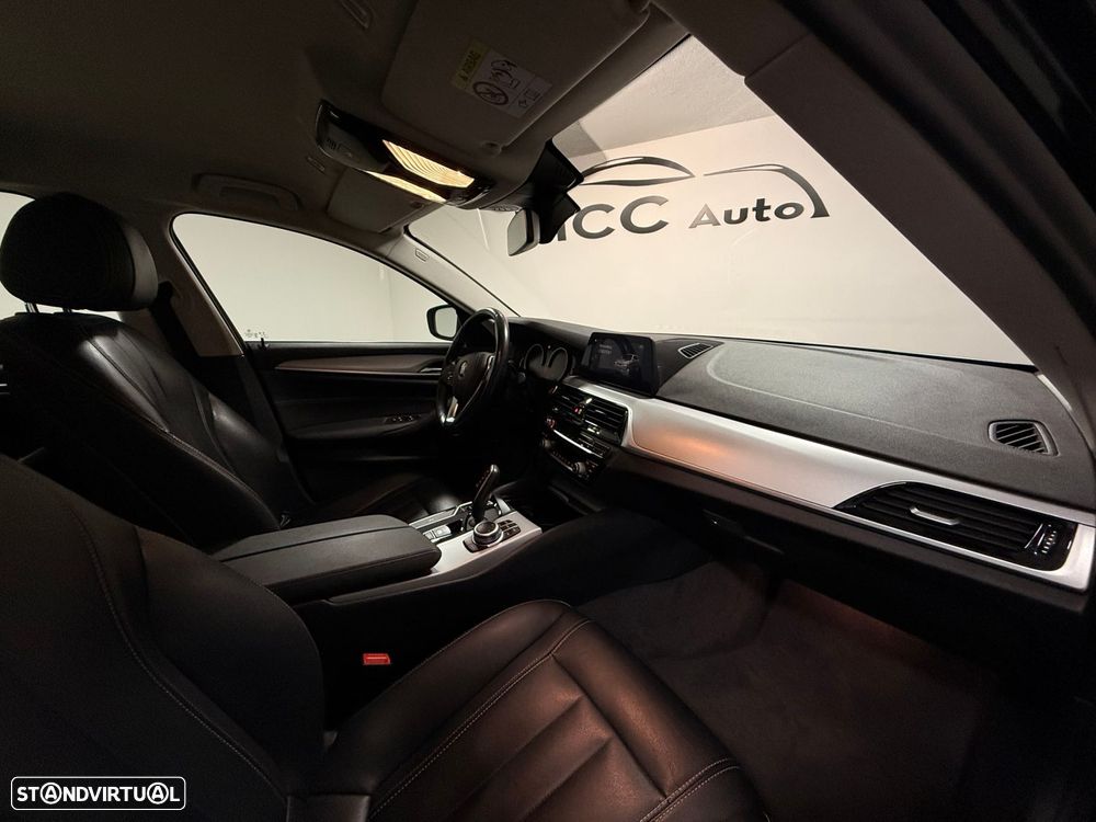 BMW 520 d Line Luxury Auto - 23