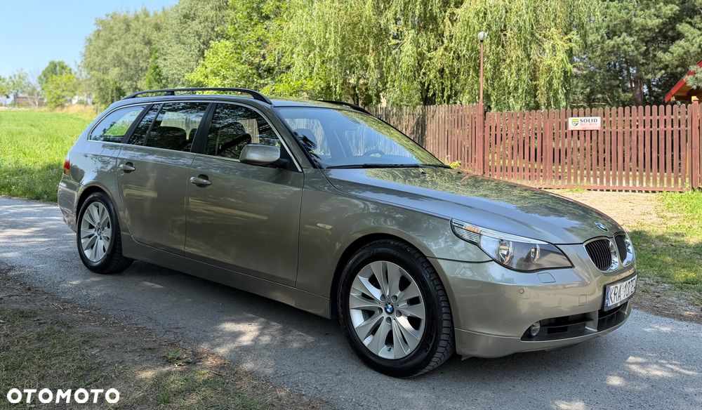 BMW Seria 5 525i - 5