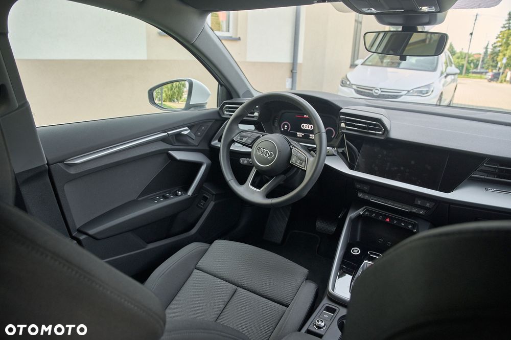 Audi A3 Limousine 35 TFSI mHEV S Line S tronic - 30