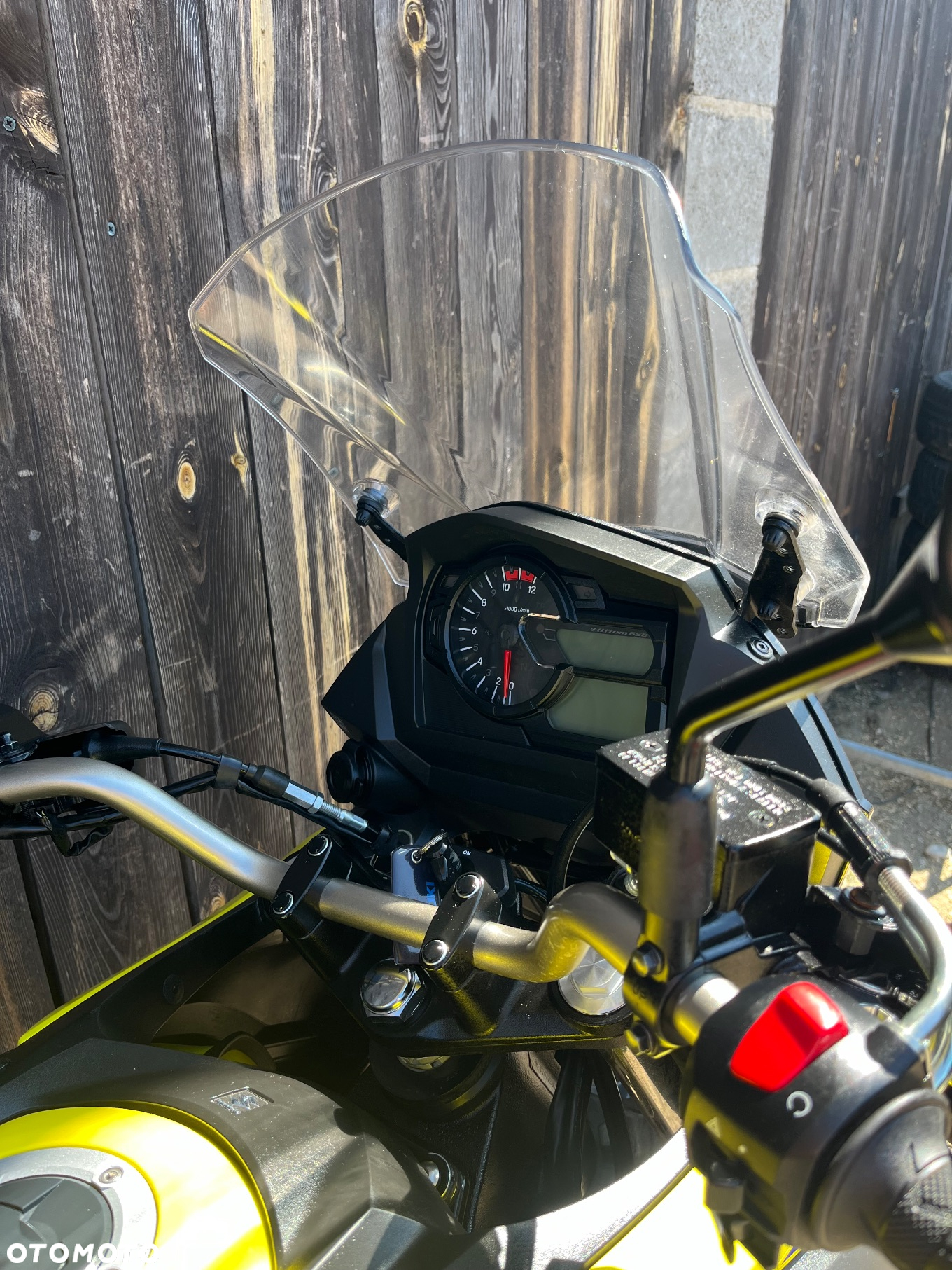 Suzuki DL - 6