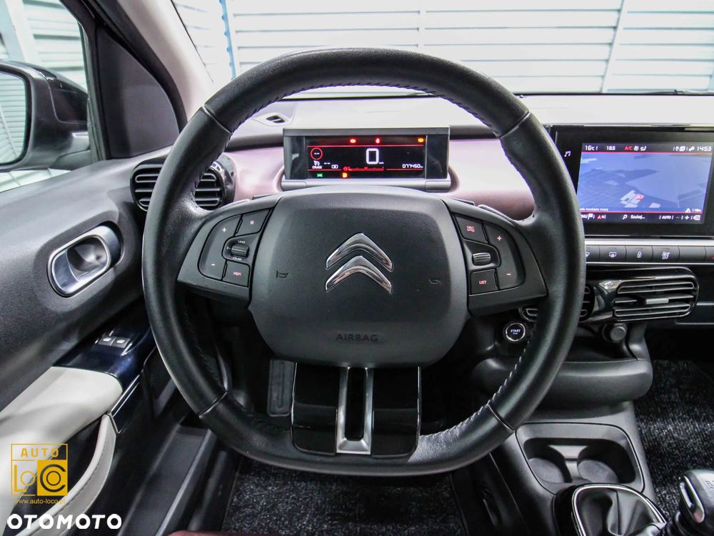 Citroën C4 Cactus 1.2 PureTech Shine S&S - 28