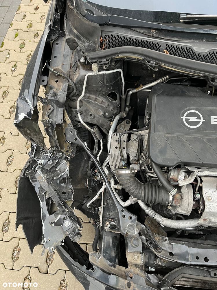 Opel Astra 1.6 D (CDTI) Edition - 13