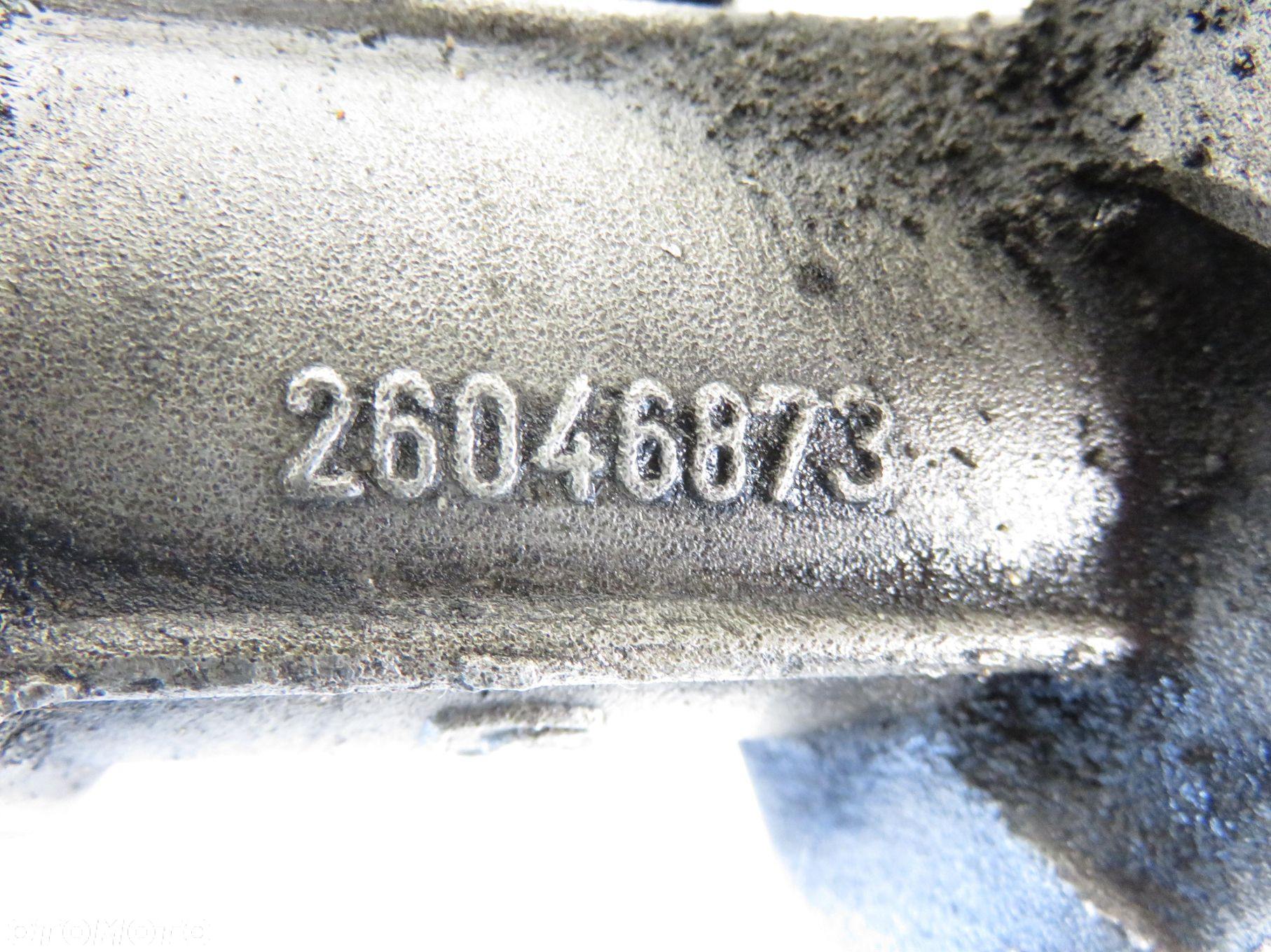 MAGLOWNICA OPEL VECTRA B 26046873 - 2