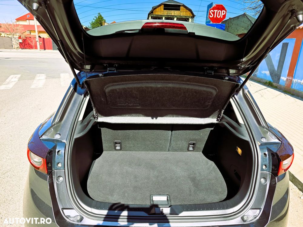 Mazda CX-3 G121 4x2 AT Takumi Plus - 11