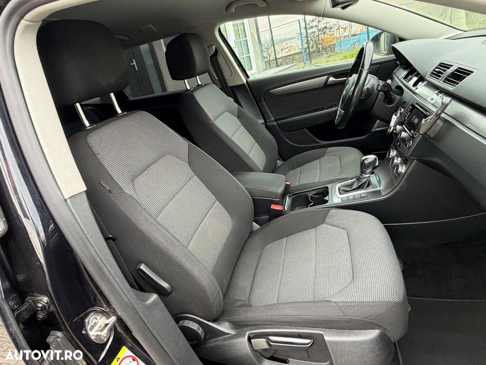 Volkswagen Passat Variant 2.0 TDI DSG BlueMotion Technology Comfortline - 34