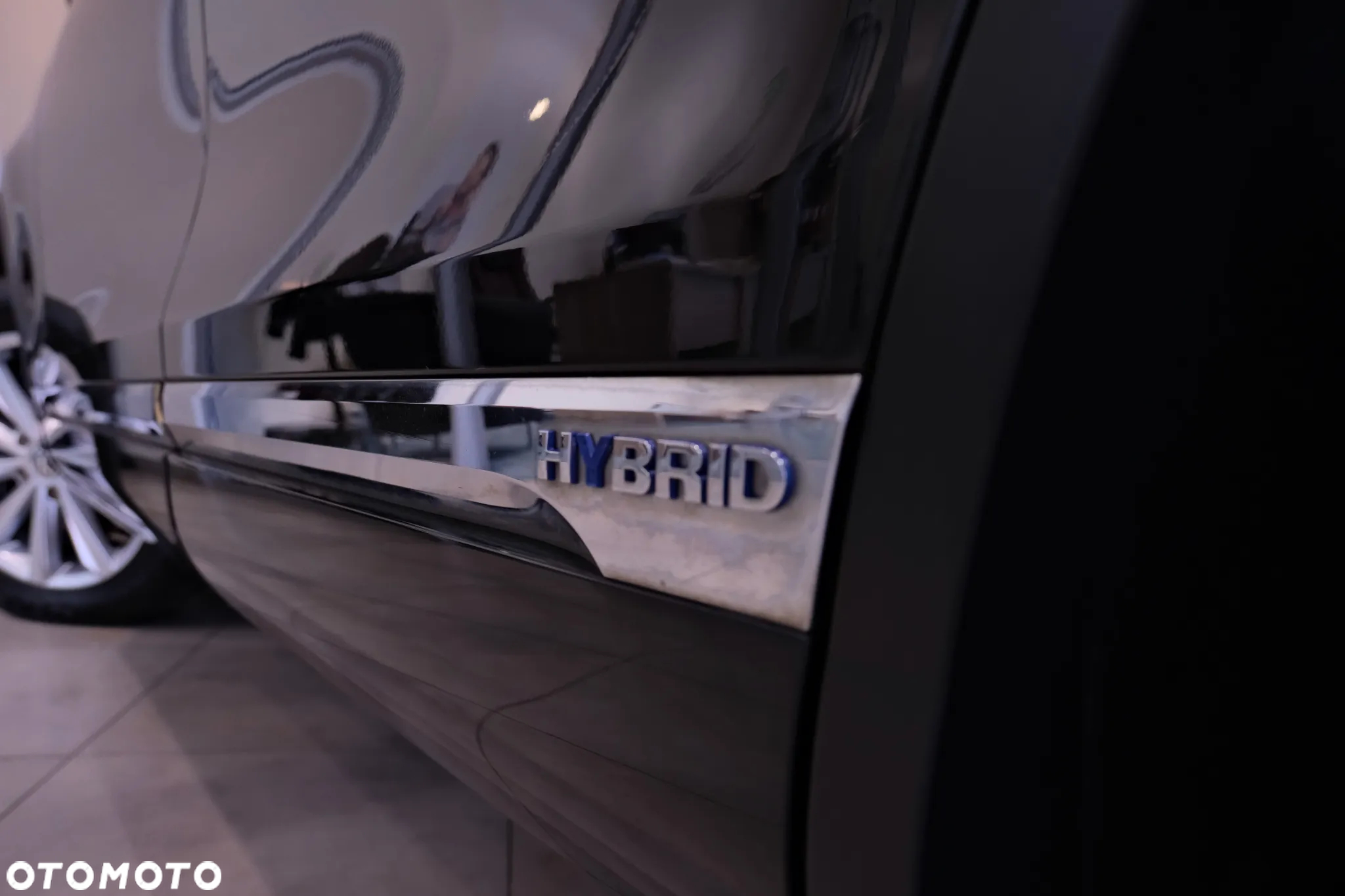 Volkswagen Touareg 3.0 Hybrid Automatik - 14