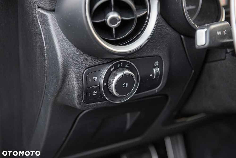 Alfa Romeo Stelvio 2.0 Turbo 16V AT8-Q4 Executive - 23