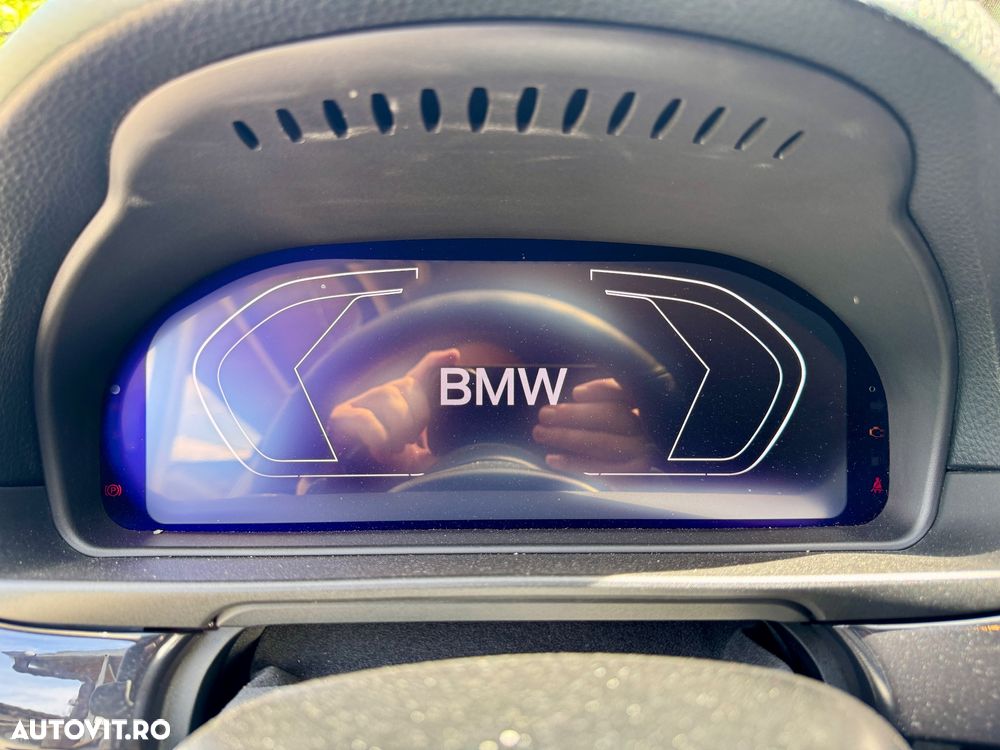 BMW Seria 5 520d Efficient Dynamics Edition Aut. Sport Line - 18