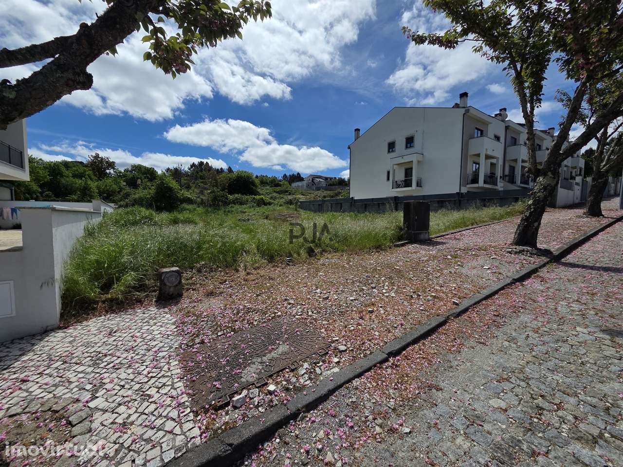 Lote de terreno em S. João de Lourosa, Viseu - Grande imagem: 4/5