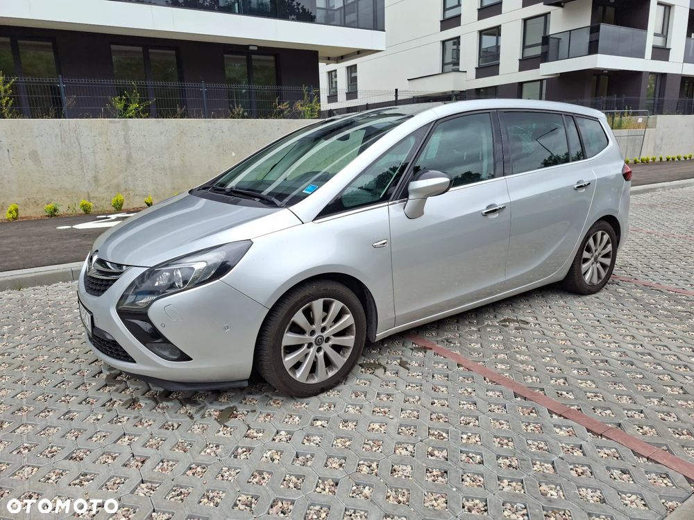 Opel Zafira 2.0 CDTI Cosmo EcoFLEX S&S - 2