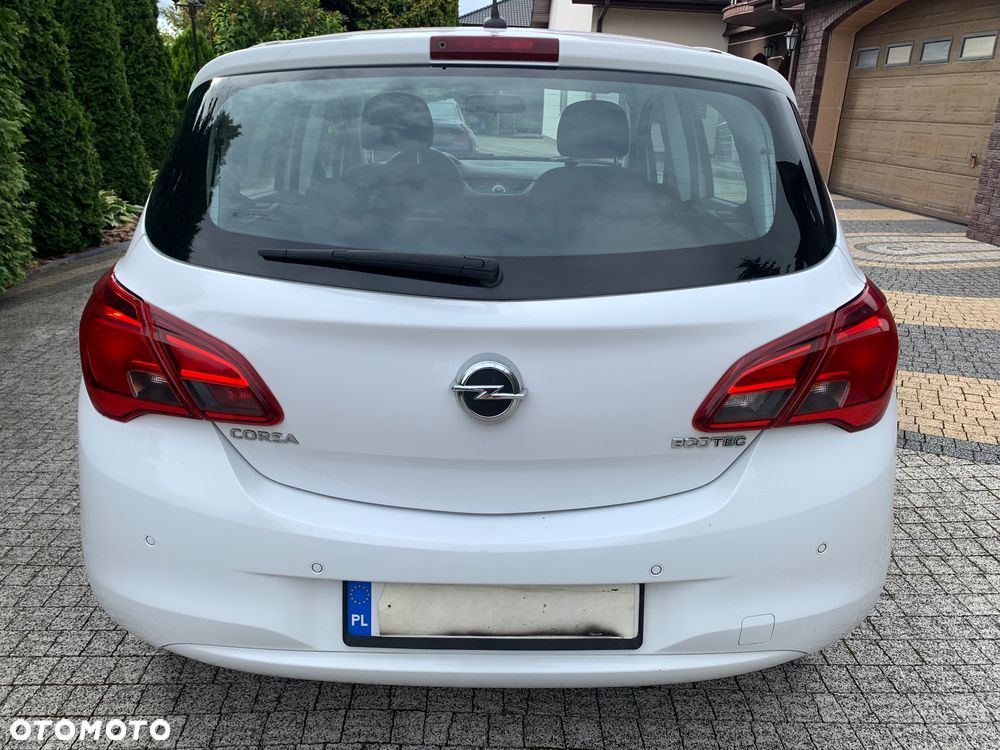 Opel Corsa 1.4 Cosmo - 4