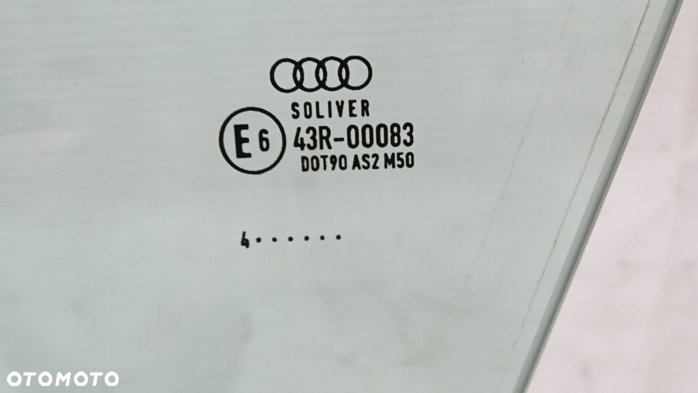 SZYBA BOCZNA LEWA PRZEDNIA DRZWI AUDI A6 C7 - 2