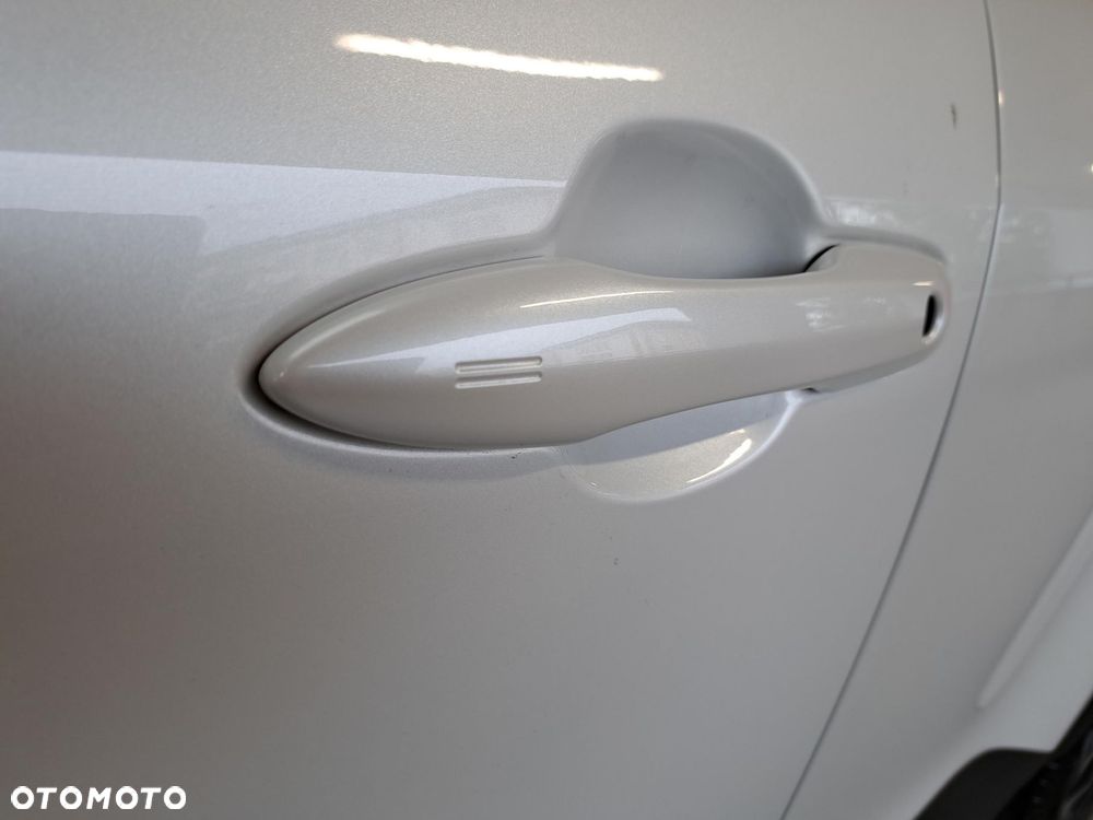 Toyota Yaris Cross Hybrid 1.5 Style - 26