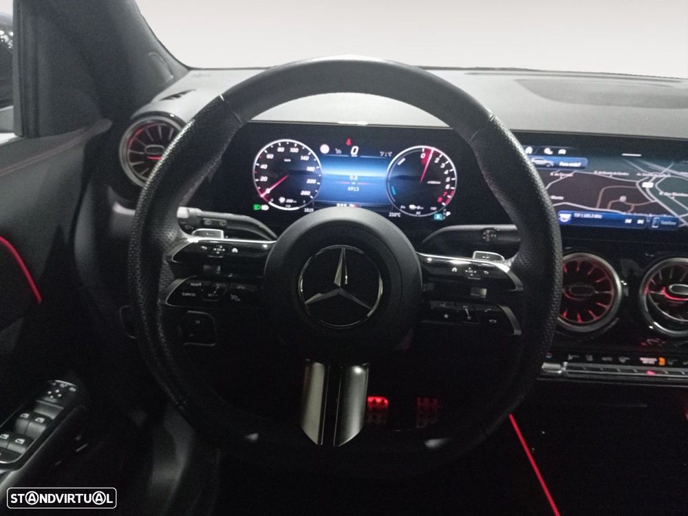 Mercedes-Benz GLA 250 e - 12