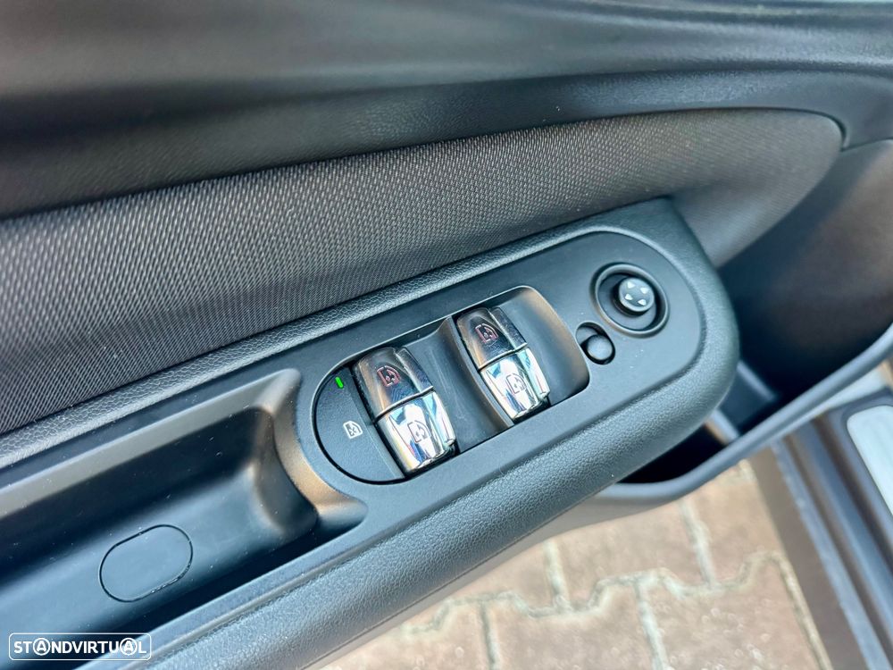 MINI Clubman One D 4Business Nav - 11