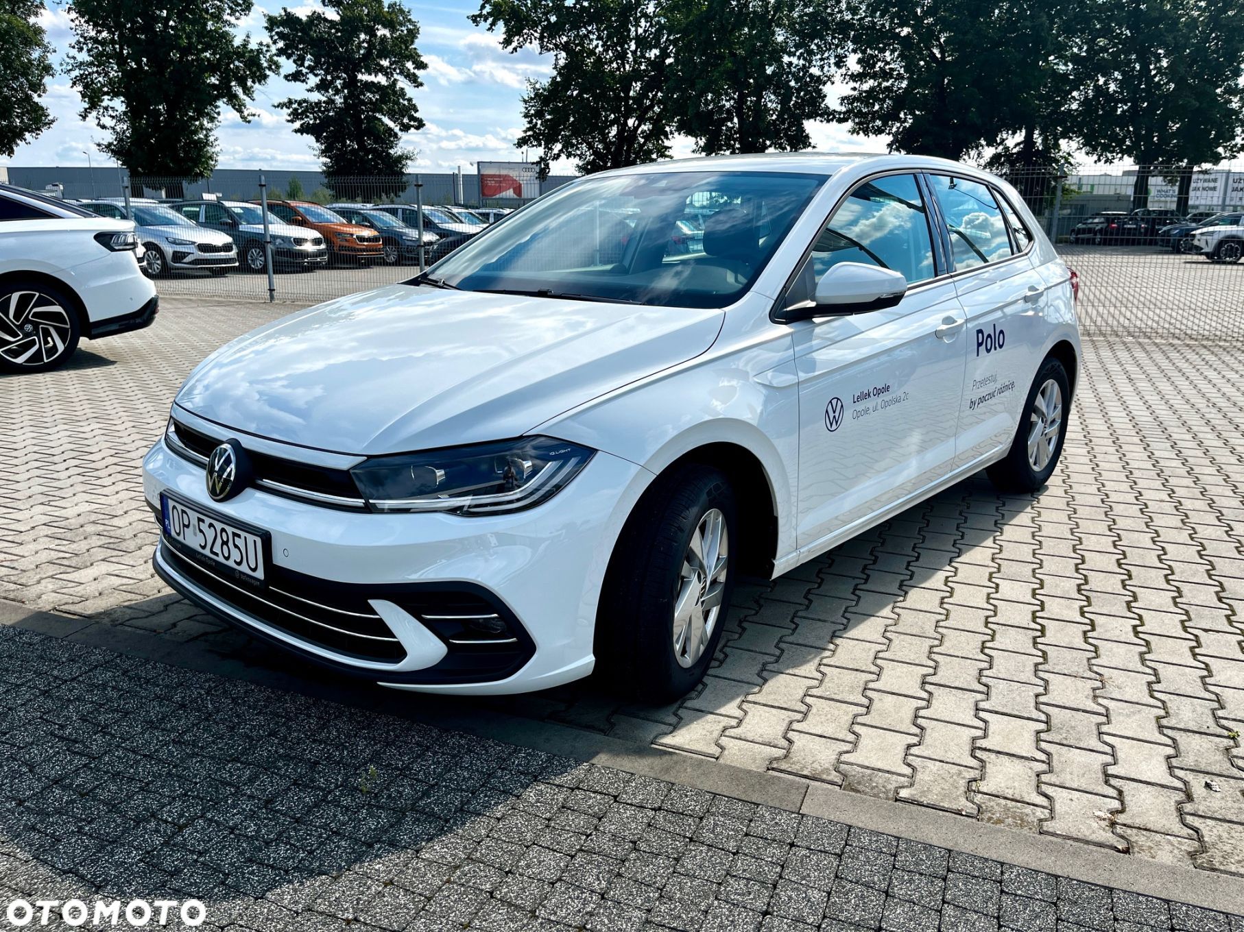 Volkswagen Polo - 1