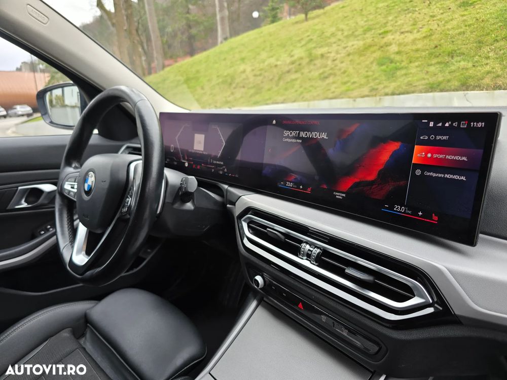 BMW Seria 3 318d Touring Aut. Sport Line - 24