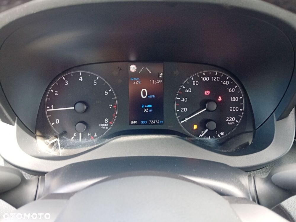 Toyota Yaris - 16