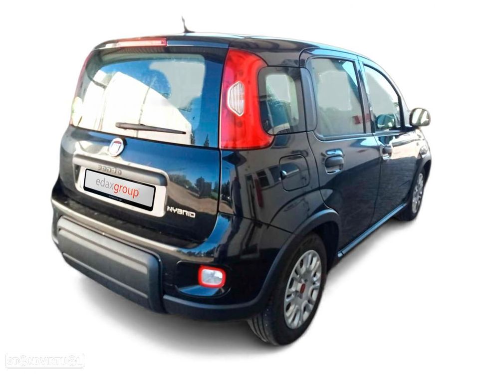 Fiat Panda 2023 photo 2