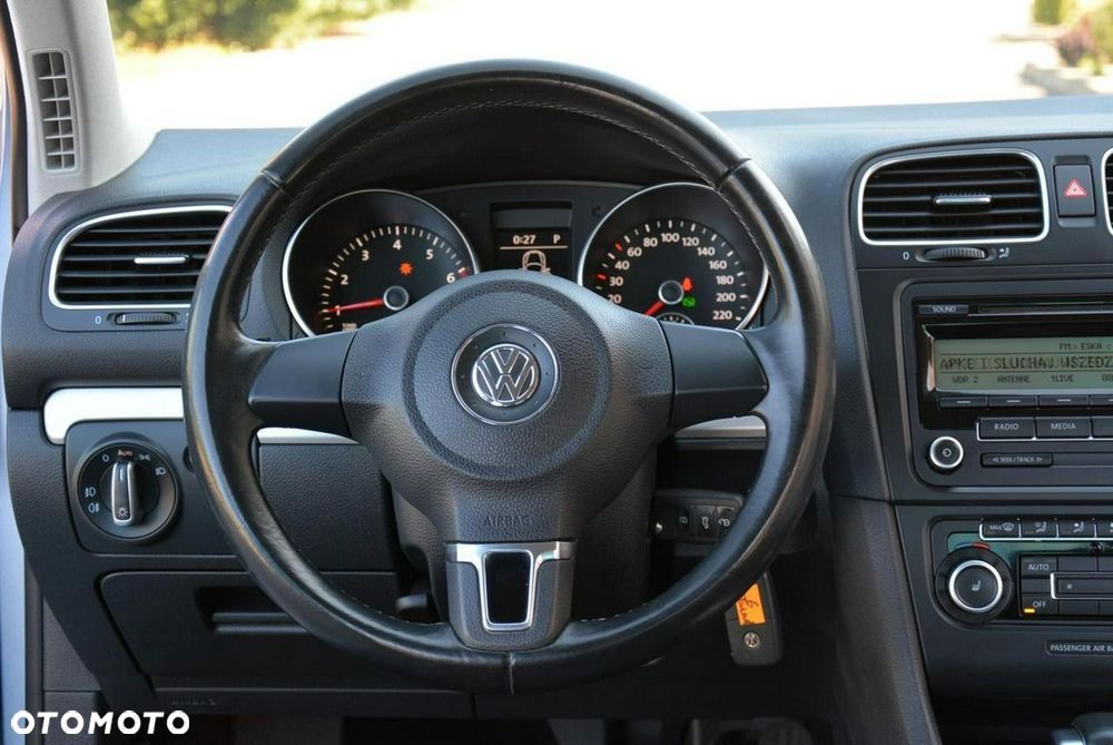 Volkswagen Golf 1.4 TSI DSG Team - 25