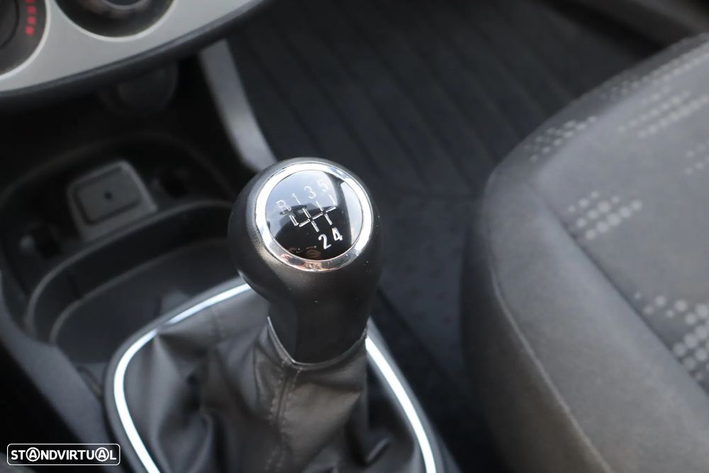 Opel Corsa 1.3 CDTi Van - 15