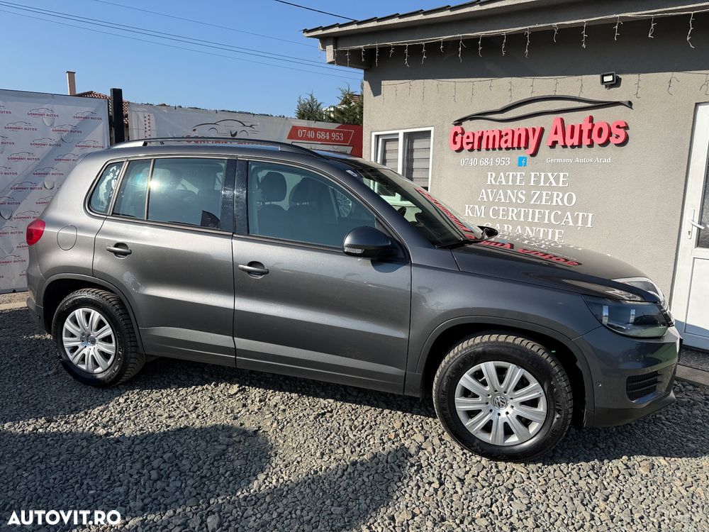 Volkswagen Tiguan - 2
