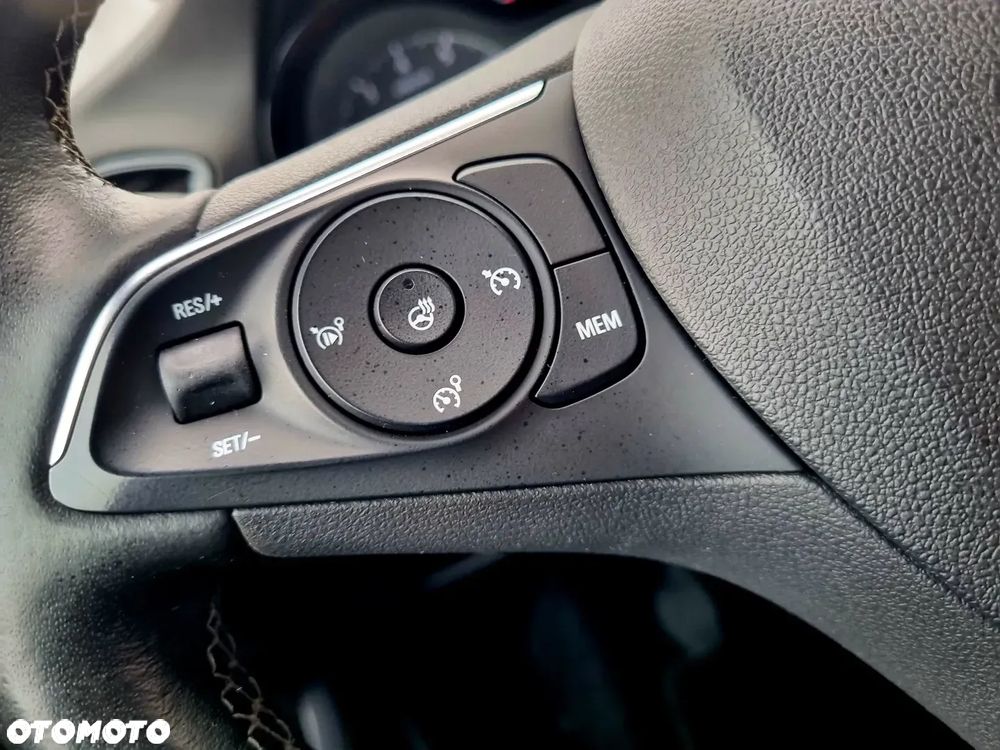 Opel Crossland X 1.2 Start/Stop Innovation - 16