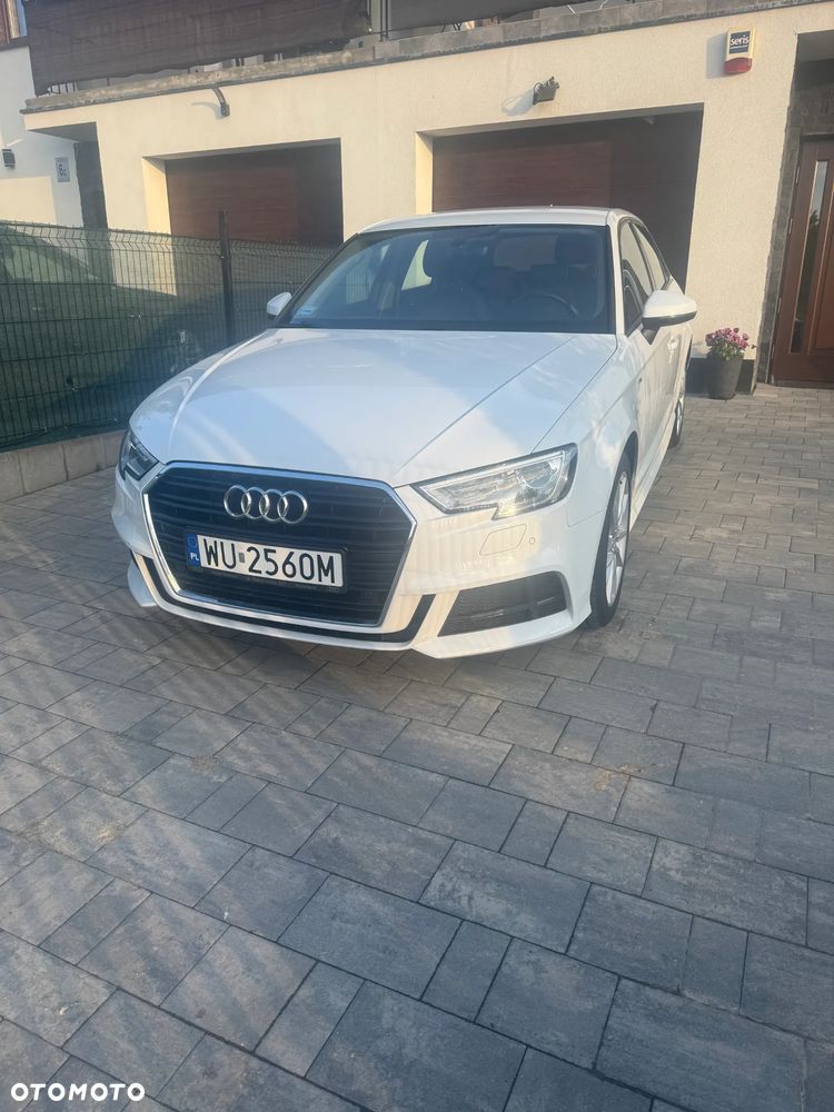 Audi A3 Sportback 1.5 TFSI S tronic - 1