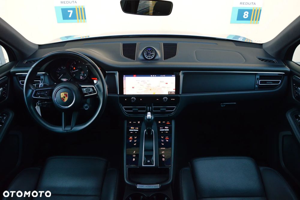 Porsche Macan Standard - 3