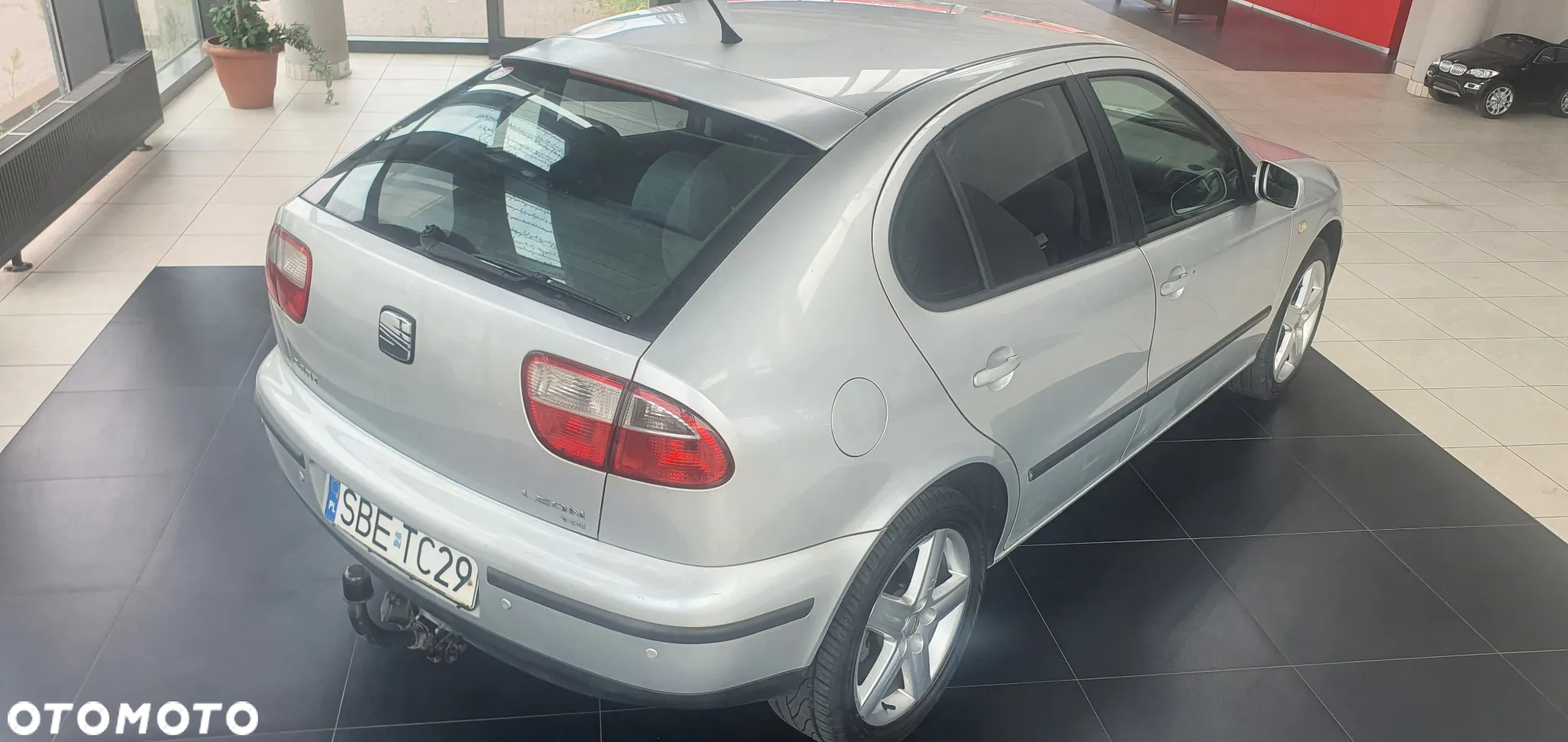 Seat Leon 1.9 TDI Signo - 3
