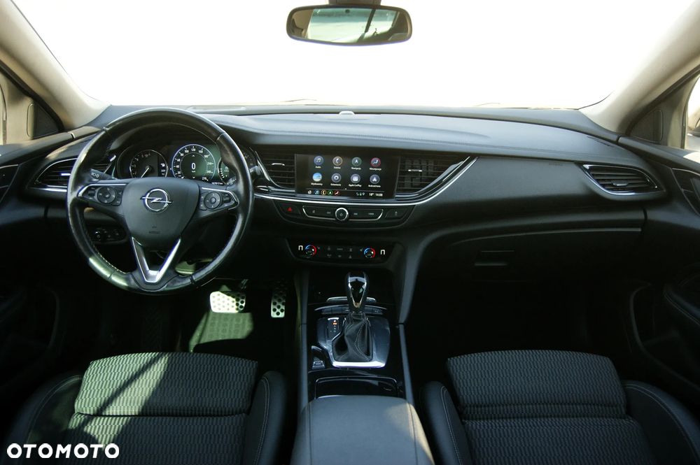 Opel Insignia 2.0 CDTI Executive - 10
