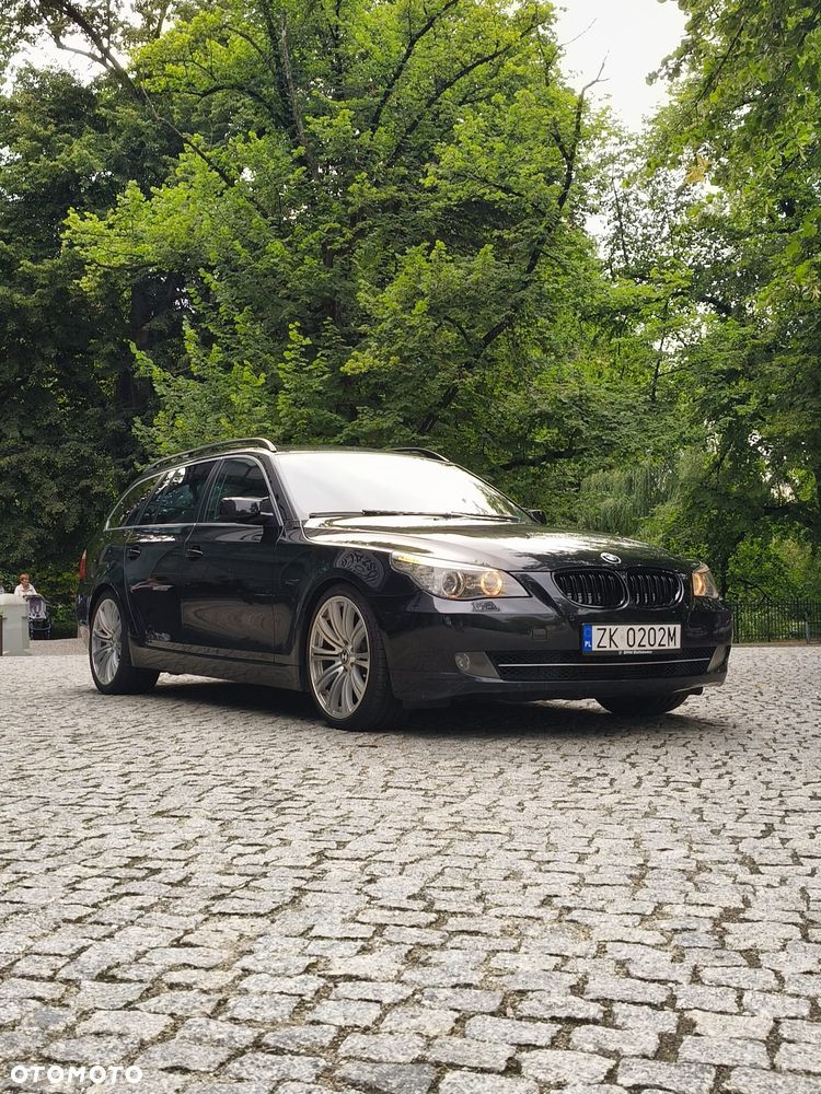BMW Seria 5 525d - 1