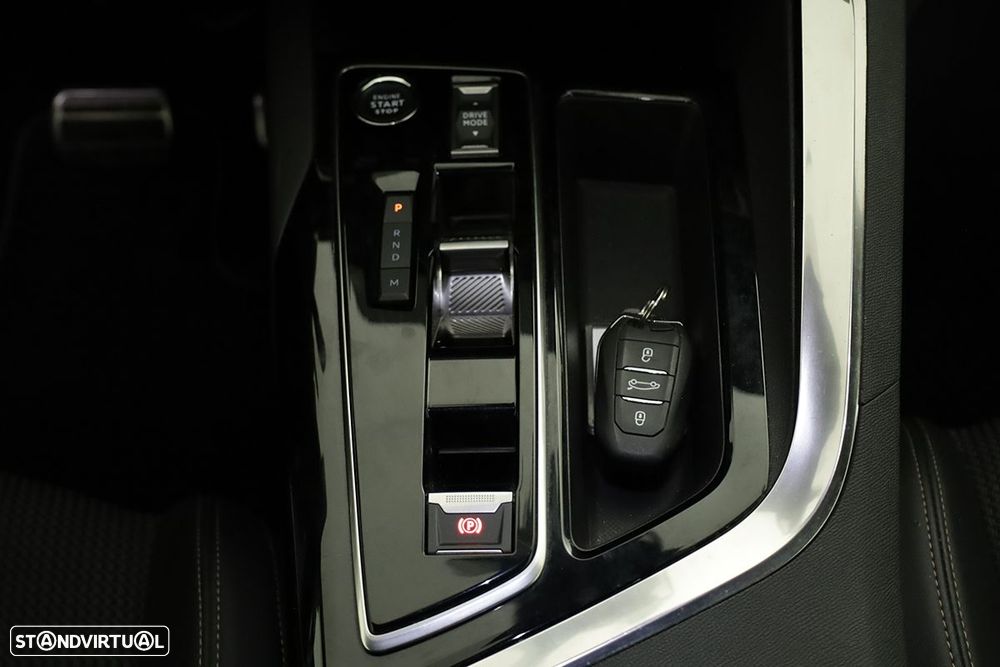 Peugeot 3008 1.2 Hybrid Allure e-DCS6 - 12