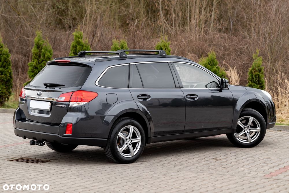 Subaru Outback 2.5i Comfort AT - 4