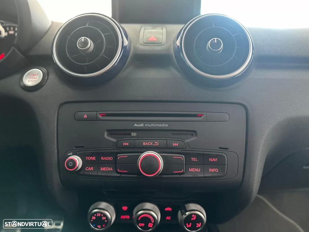 Audi A1 1.2 TFSI S-line - 23