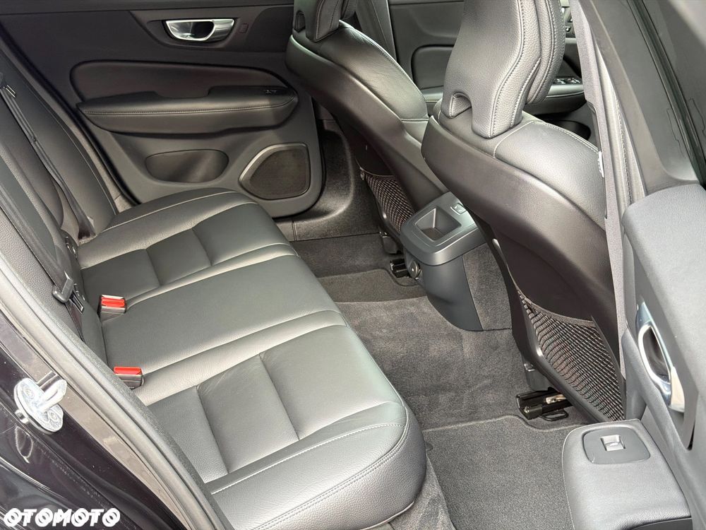 Volvo S60 B4 B Geartronic RDesign - 39